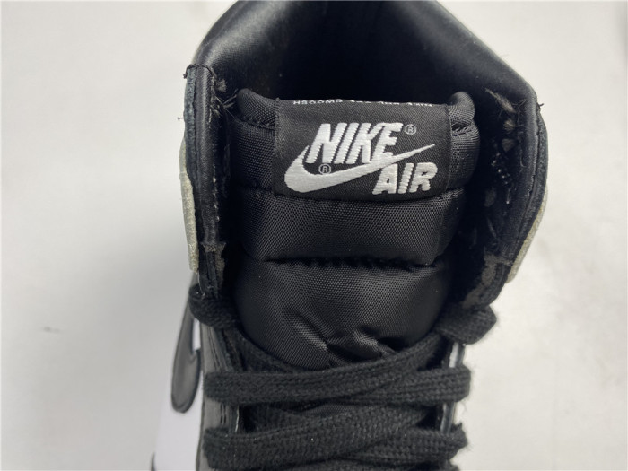 AIR JORDAN 1 HIGH OG WMNS “SILVER TOE” CD0461-001