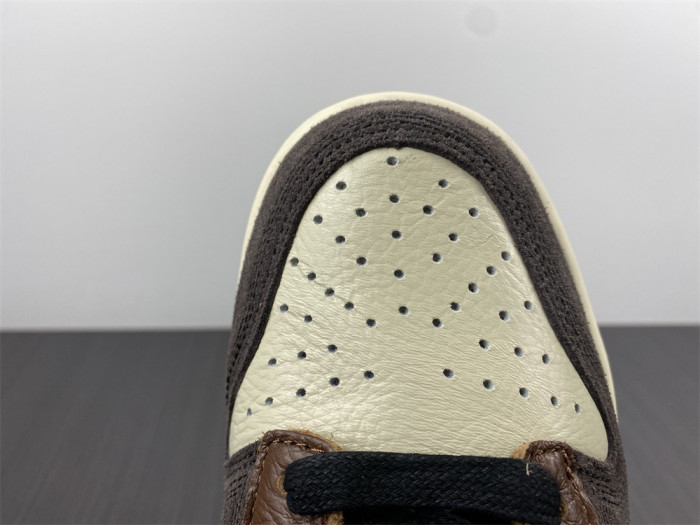 Bodega x Dunk High ‘Legend’ CZ8125-200