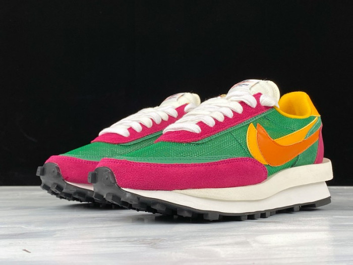 Sacai x Nike LDV Waffle ‘Pink Green’ BV0073-301