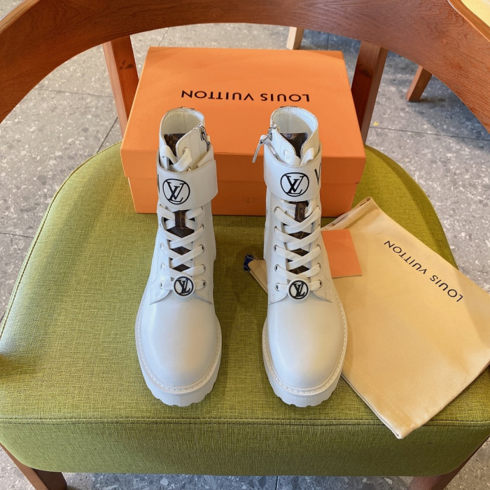 LOUS VUITO BOOTS